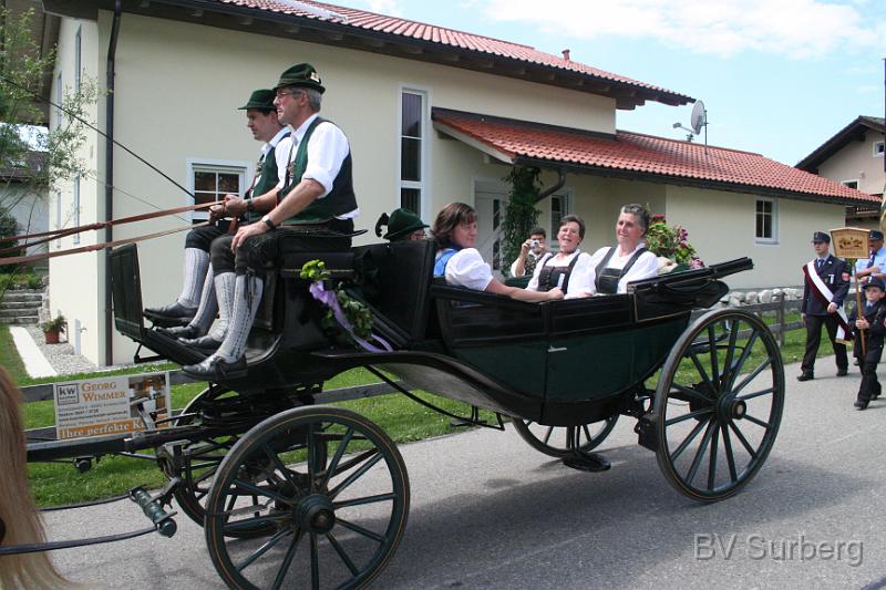 372 ehemalige Fahnenmuter und -Braeute.JPG